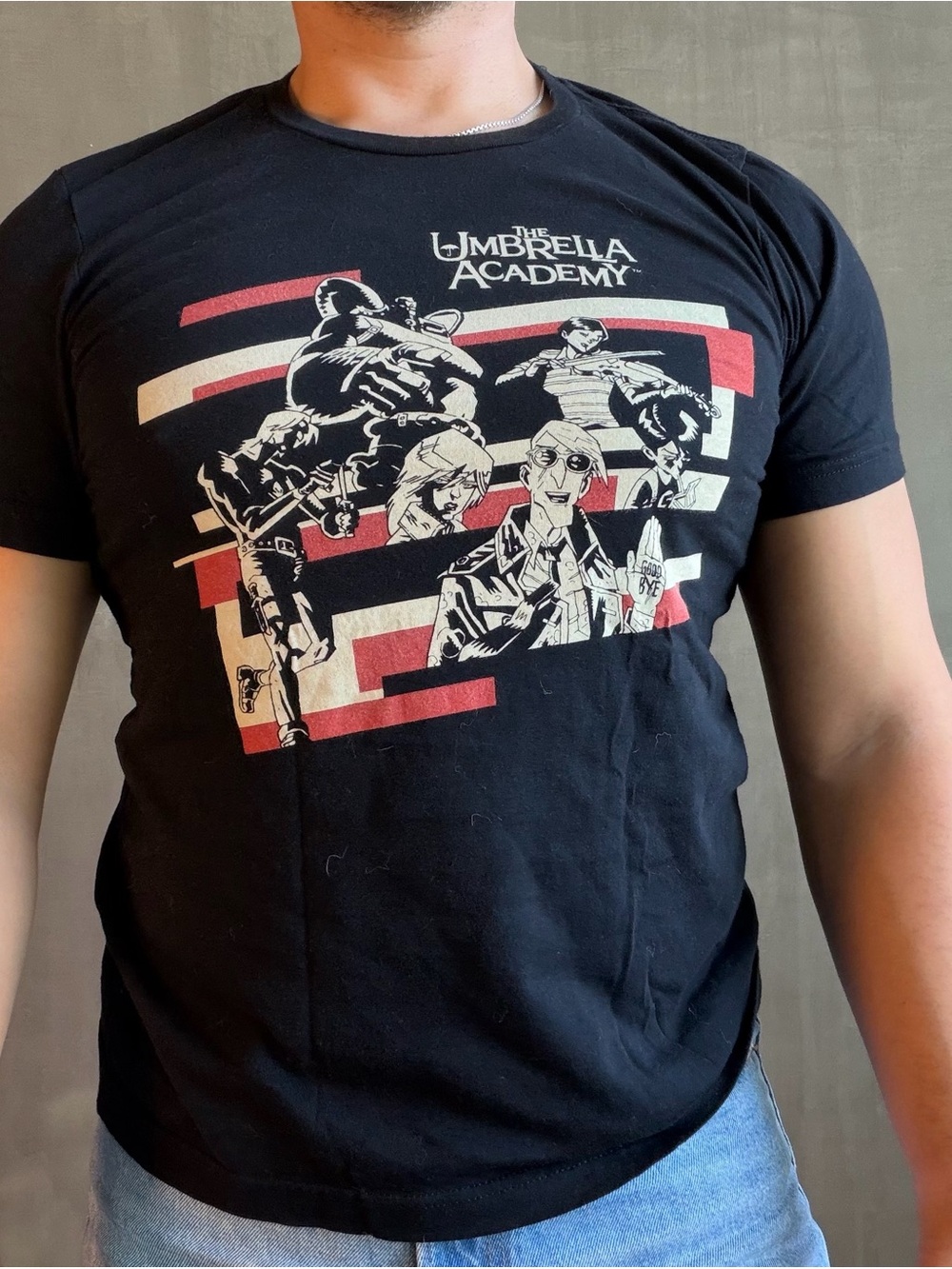 Umbrella Academy Dark Horse Graphic Tee Black Men’s Medium - Picture 1 of 5
